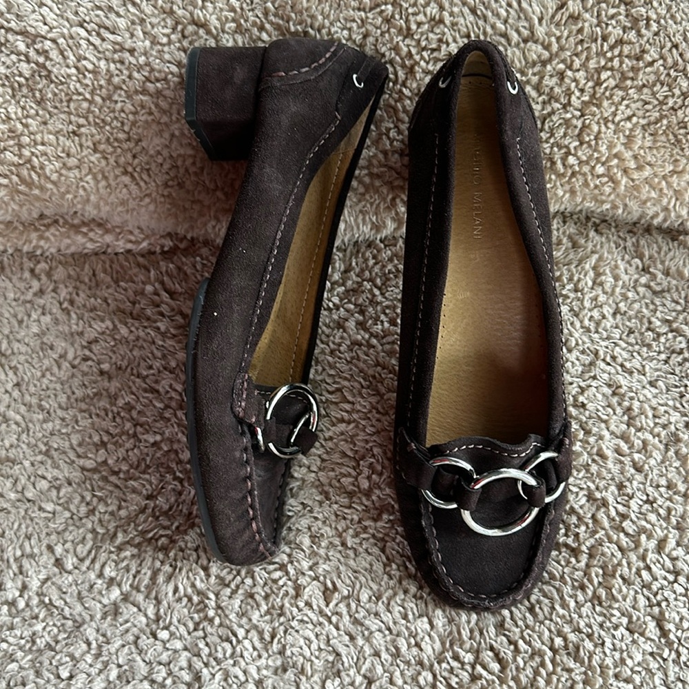 Antonio Melani brown suede loafers